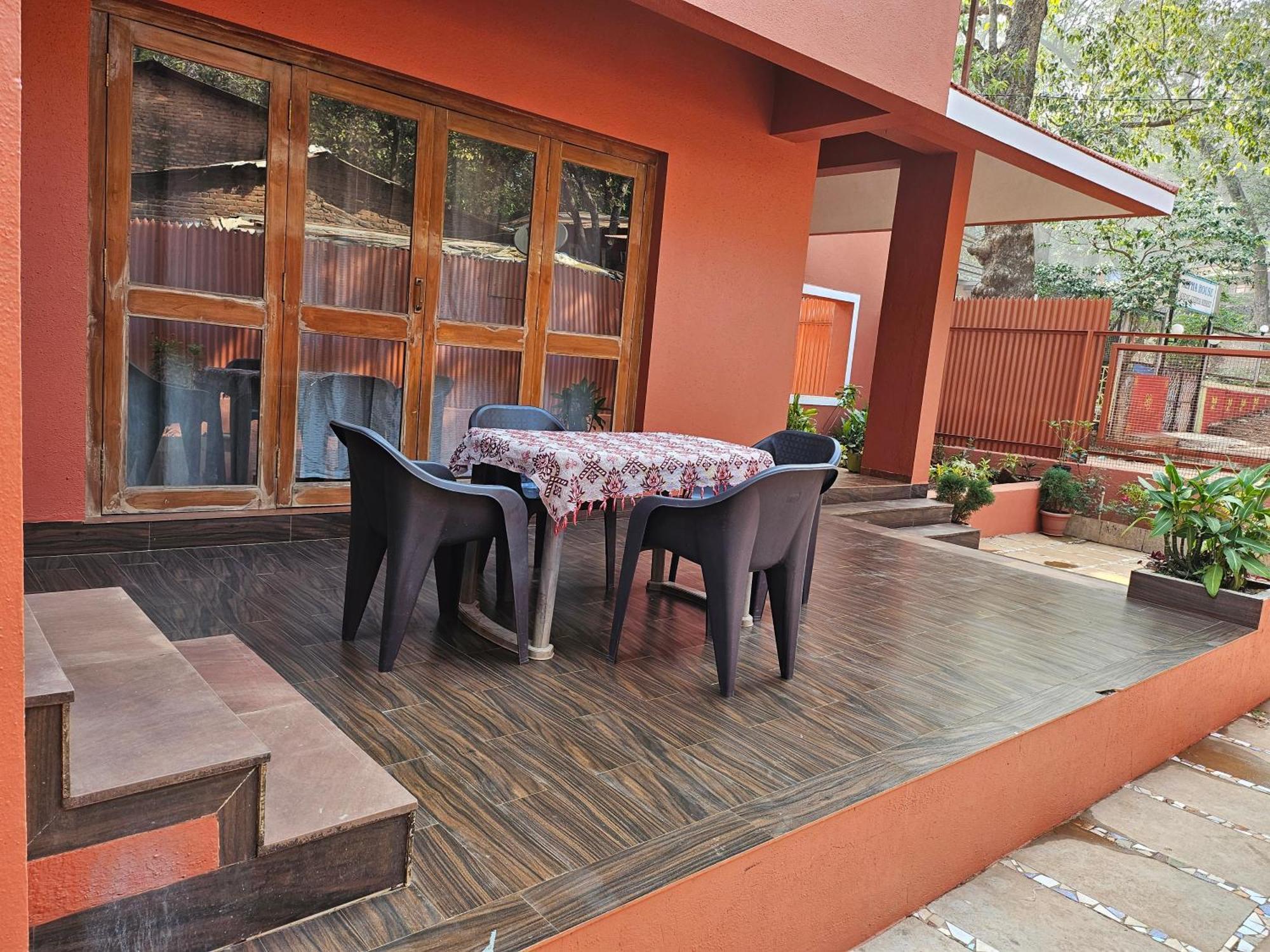 Nivritti Villa Matheran Exterior foto